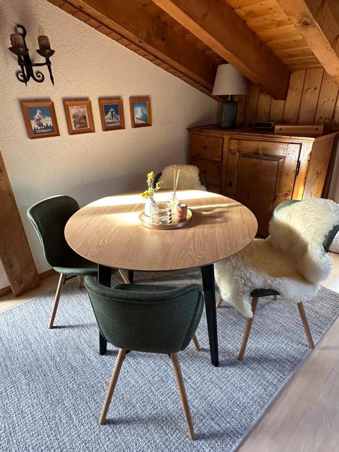Dachwohnung Mit Charme Im Haus Luchre, Цермат Екстериор снимка